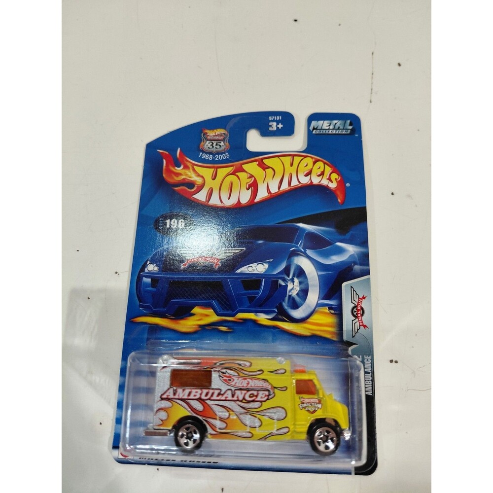 NIP Hot Wheels 2003 Final Run 1:64 Die Cast Yellow Ambulance